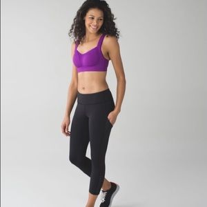 Lululemon Women’s Ta Ta Tamer Ill 32D